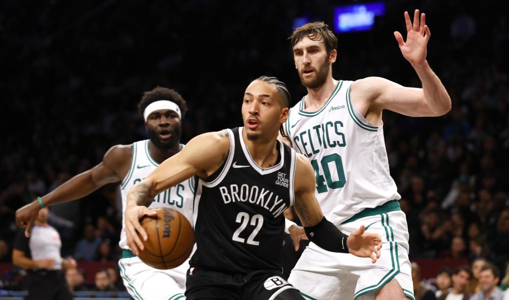 也为场上的 也为场上的