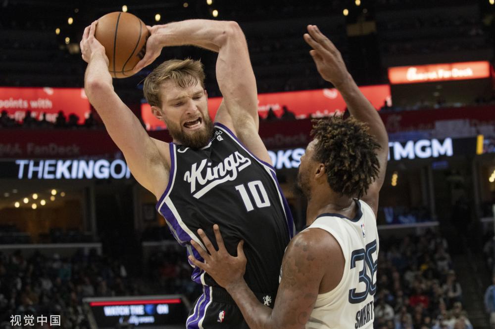 役运动员投 役运动员投